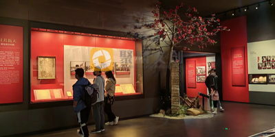 想在文旅景區(qū)打造一個紅色文化展館，應(yīng)該怎么做？